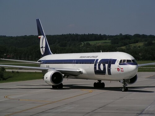 Boeing 767-35DER SP-LPB LOT
