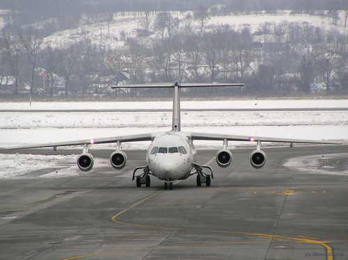 Avro_146-RJ85_D-AVRE_00.jpg