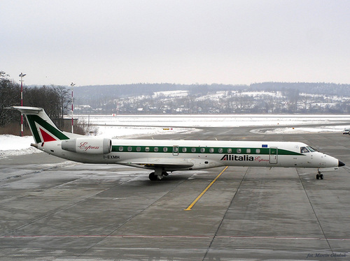 ERJ-145LR_I-EXMH_Ali_02.jpg