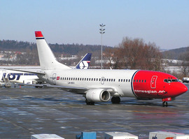 B_737-3Y5_LN-KKV_NAS_03.jpg