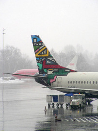 B_737-436_G-DOCL_BA_07.jpg