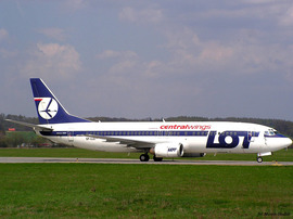 B_737-45D_SP-LLE_CW_02.jpg