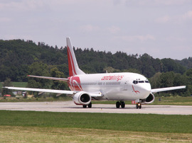 B_737-4Q8_SP-LLI_CW_00.jpg