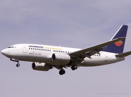 B_737-73S_D-AHIF_HI_01.jpg