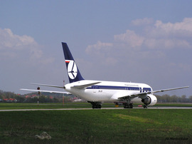 B_767-319ER_SP-LPF_LOT_03.jpg