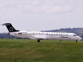 CL-600-2C10_Regional_Jet_CRJ-701ER_D-ACPQ_Lh_00.jpg