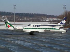 ERJ-145LR_I-EXMN_Ali_03.jpg
