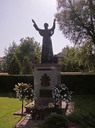 pomnik_Jana_Pawla_II_KrakowDobregoPasterza01.jpg