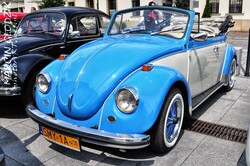 Vw_Garbus_1303_cabrio03.jpg