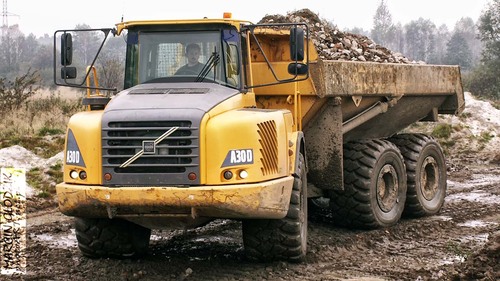Volvo_D30DWozidloPrzegubowe01.jpg
