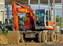 koparka_Fiat-Hitachi_FH130W-301.jpg