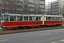 TramwajKtwKonstal102N8L02.jpg