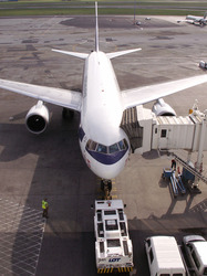 B_767-25DER_SP-LOB_LOT_05.jpg