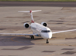 Filename=CL-600-2B19_Regional_Jet_CRJ-100LR_OE-LRE_AustA_01.jpg
Filesize=110KiB
Dimensions=1024x764
Date added=Aug 28, 2026 CL-600-2B19_Regional_Jet_CRJ-100LR_OE-LRE_AustA_01.jpg