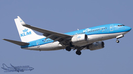 B_737-7K2_PH-BGG_KLM_06.jpg