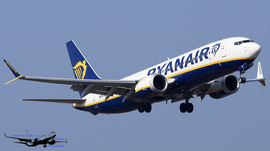 B_737-8-200MAX_EI-IJK_Ryanair01.jpg