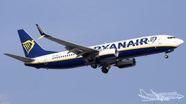 B_737-8ASSW_9H-QDL_MaltaAir01.jpg