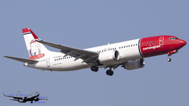 B_737-8MAX_LN-FGG_Norwegian01.jpg