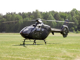 EC-135T1_822B59_01.jpg