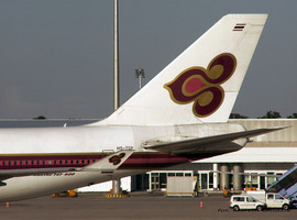 B_747-4D7_HS-TGP_ThA_02.jpg