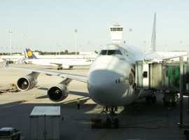 B_747-4D7_HS-TGP_ThA_05.jpg